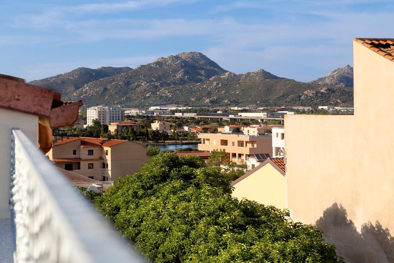 La Via Rooms And Terrace Olbia Exteriér fotografie