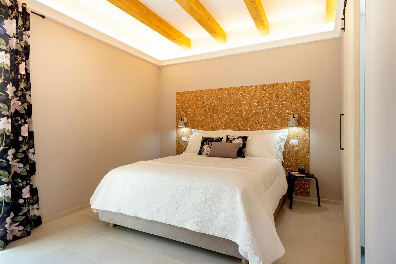 La Via Rooms And Terrace Olbia Exteriér fotografie